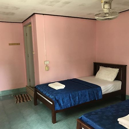 Cashew Nut Bungalows Hotel Ao Nang Esterno foto