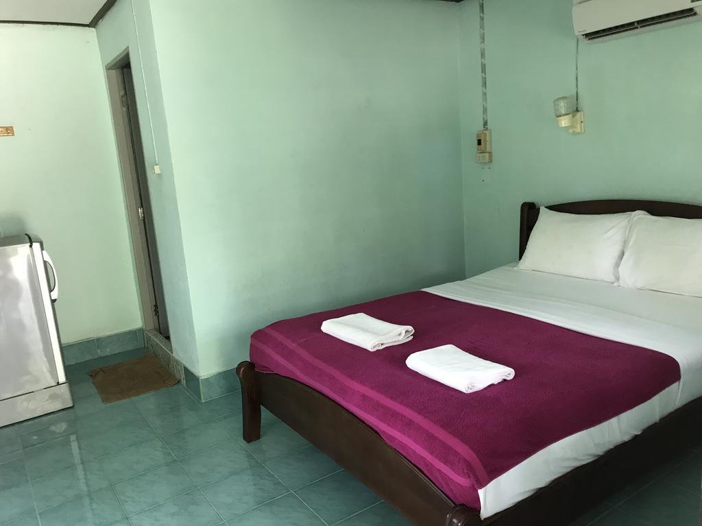 Cashew Nut Bungalows Hotel Ao Nang Esterno foto